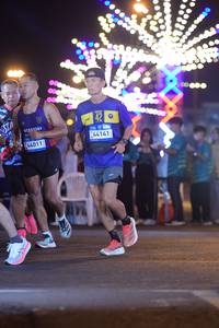 BIB: 44011, 44141
                            <button type="button" onclick="openModal(23049147)" class="btn btn-primary btn-sm float-right btn-popup" data-toggle="modal" data-target=".modal-high-quality">
                        <i class="fas fa-shopping-cart"></i> Add to Cart
                    </button>
                                            <button type="button" onclick="isThisMe(23049147, true)" class="btn btn-success btn-sm float-right btn-popup btn-isme hidden" data-toggle="tooltip" data-placement="bottom" title="นี่คือรูปของคุณใช่ไหม คลิกที่นี่เพื่อเอาเข้าอัลบั้ม">
                        <i class="fas fa-plus"></i> Add to album
                    </button>
                    <button type="button" onclick="isThisMe(23049147, false)" class="btn btn-warning btn-sm float-right btn-popup btn-isnotme hidden">
                        <i class="fas fa-ban"></i> Remove from album
                    </button>